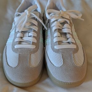 Adidas Sambas